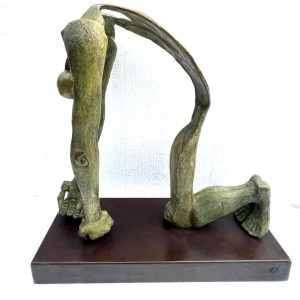 Masterpiece Sculpture Latin amarican Artist Oswaldo Guayasamin , Bronze  , age of anger